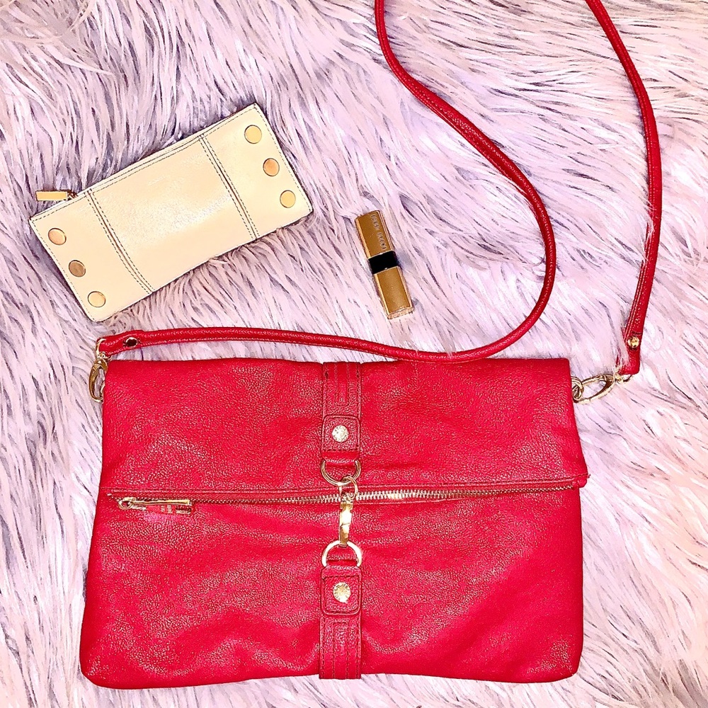 ON HOLD FOR TRADE Steve Madden Clutch/ Crossbody!